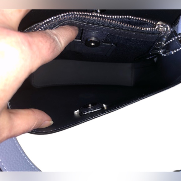 NWOT Coach 2021 Small Town (Mollie) Bucket Bag (Style #1171) Discontinued Color - Picture 7 of 16